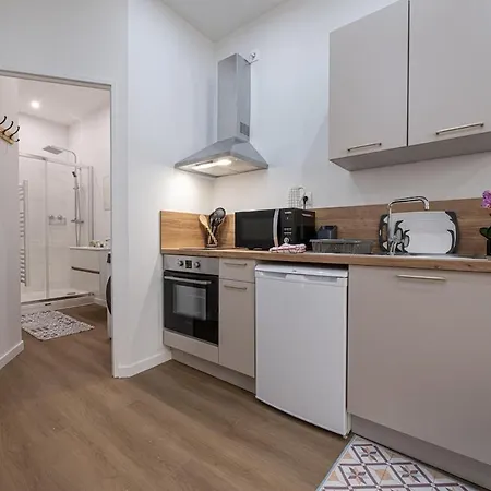 Apartment Rue De La Paix - Lumineux Proche Des Thermes