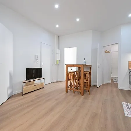 Apartment Rue De La Paix - Lumineux Proche Des Thermes *